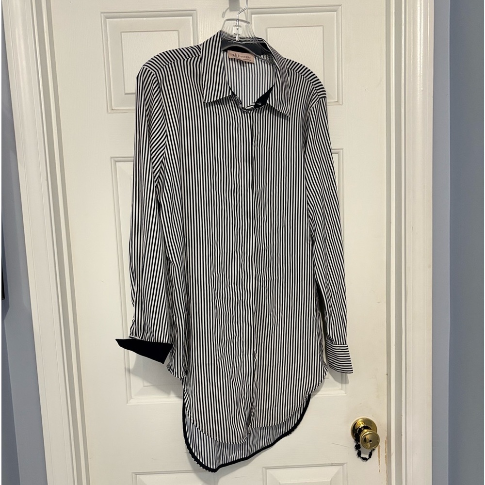 Black & white button down shirt